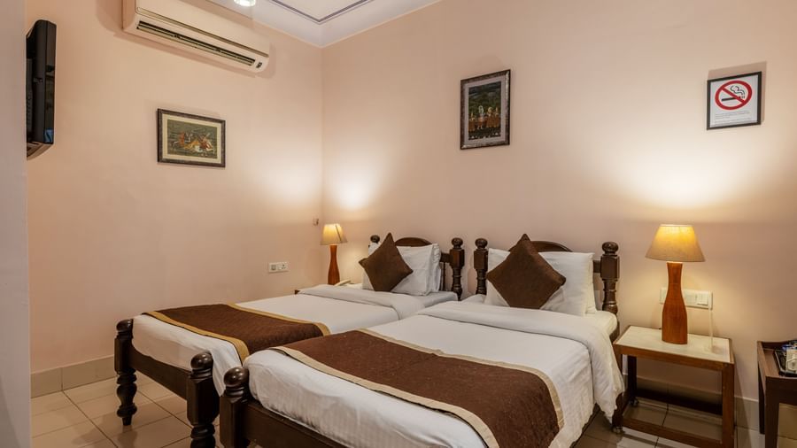 111 - Deluxe with Sit Out - Room & Suites - Suryaa Villa - Boutique Hotel in Jaipur- 1