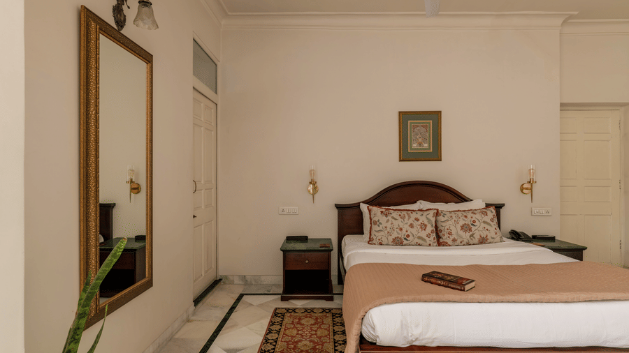 AMP-Barwara Kothi-94