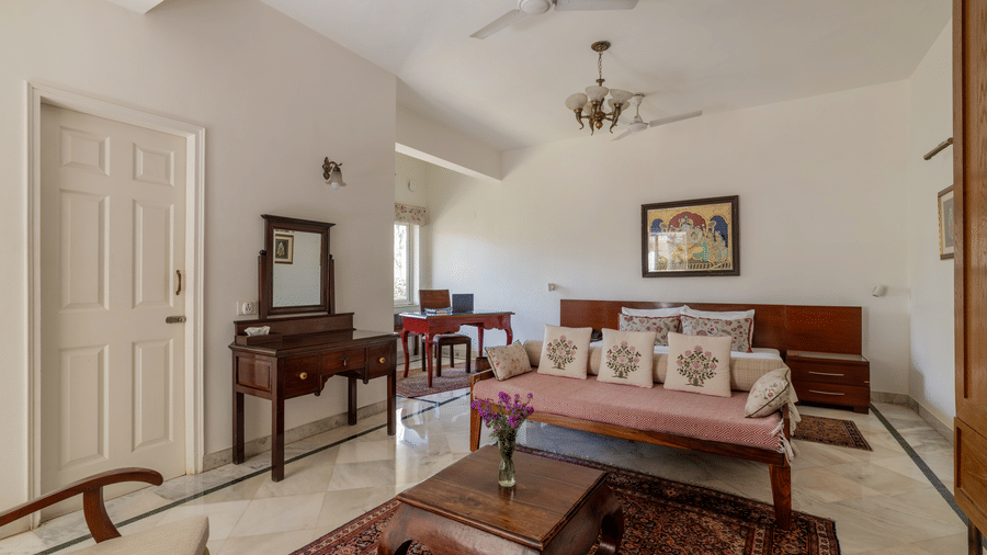 AMP-Barwara Kothi-285