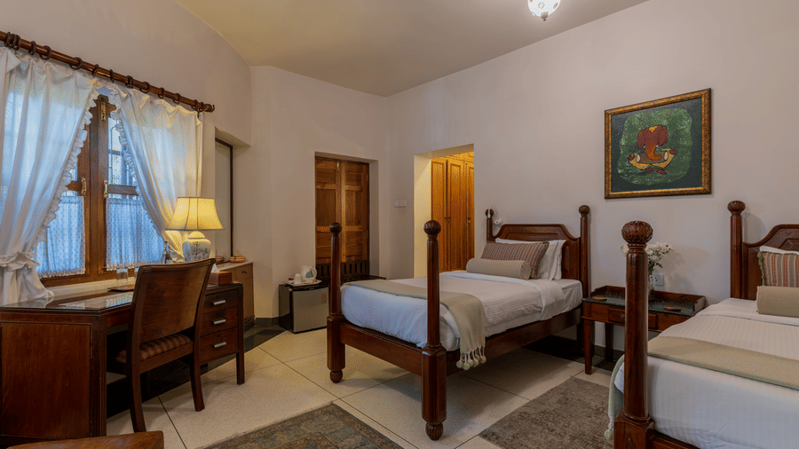 AMP-Barwara Kothi-220