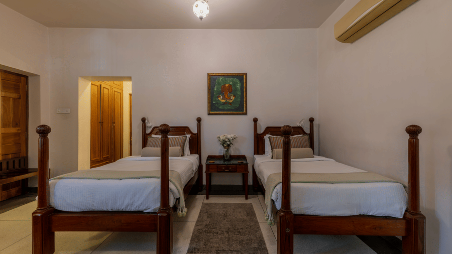 AMP-Barwara Kothi-218