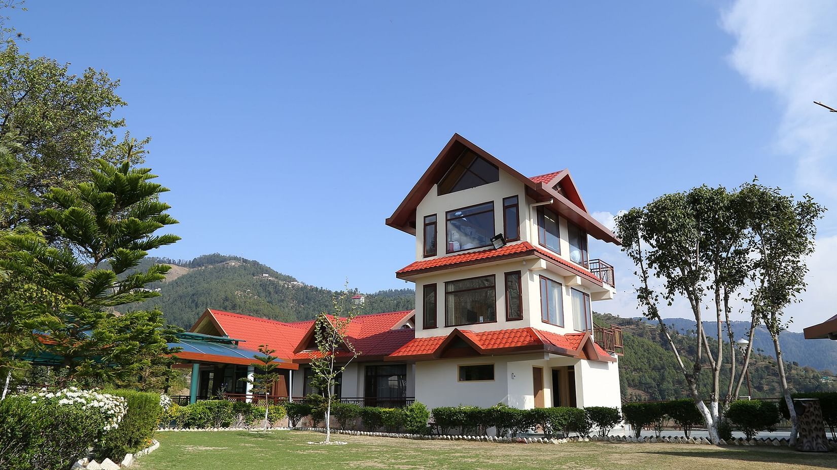 Manla Homes Shimla Hotel Resort 23