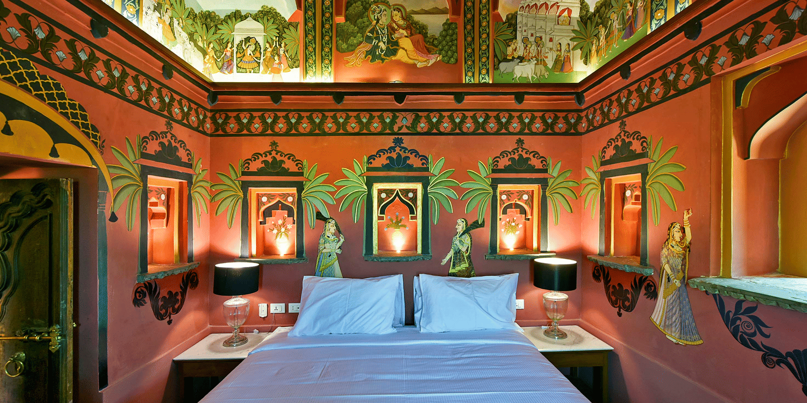 gogunda-palace-rooms-raj-tilak-suite-19