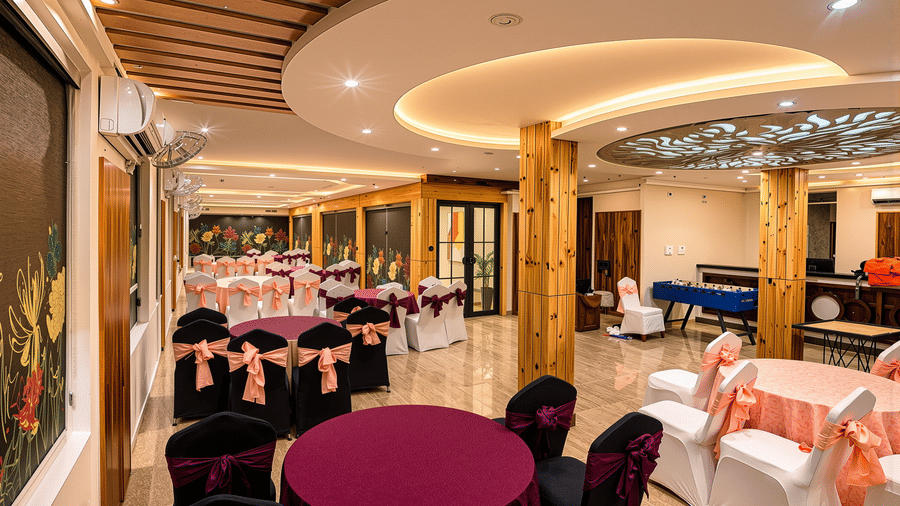 Banquet and conference hall 2