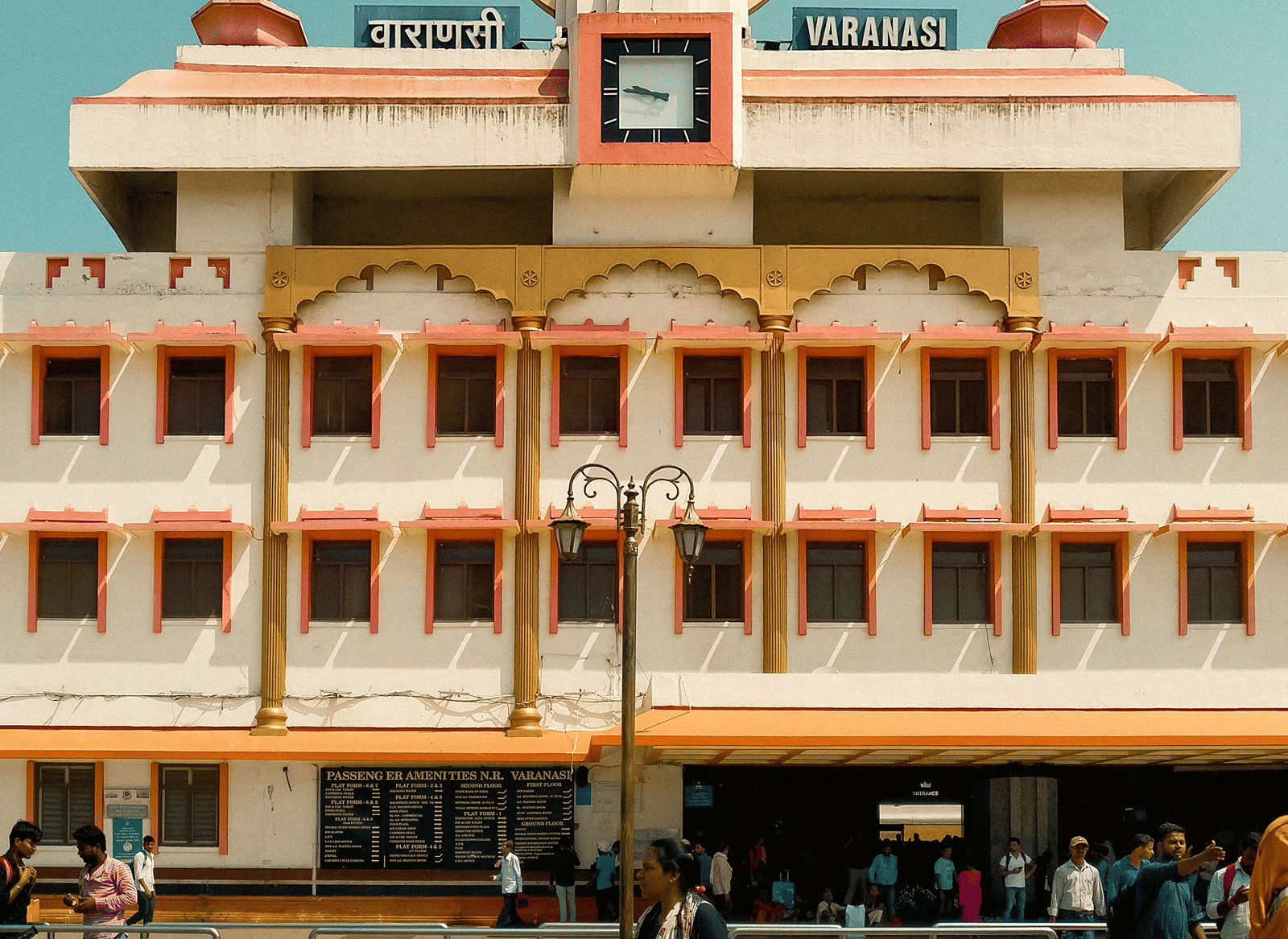 pexels-ichandansuman-12755778