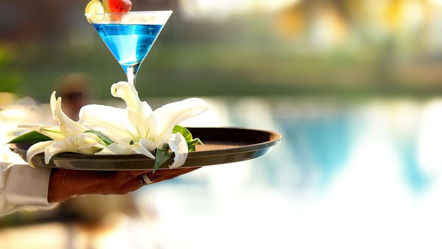 Happy dining at Sarovar Hotels - India s Leading Hotel Chain,  Top hotels in India 8