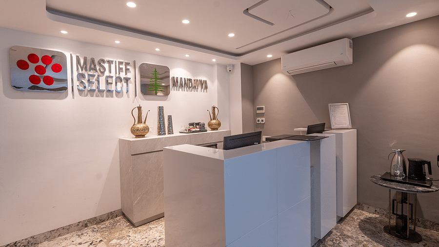 an image of front desk of Mastiff Select Mandavya Dharamkot, McLeodganj