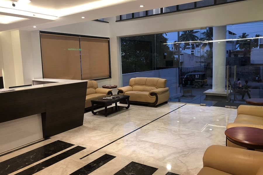 Lobby 1