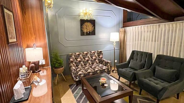 Presidential Suite 6