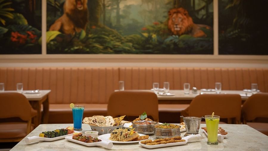 Dining5