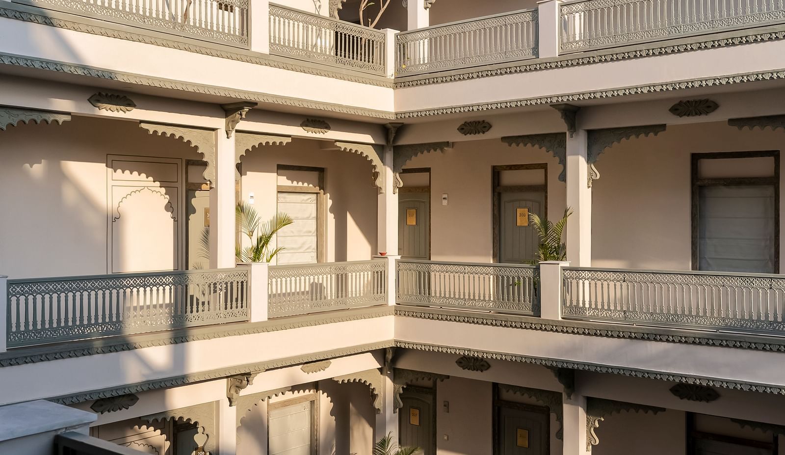 a far out view of the wings of rooms - Manuscript - Jhilwara Haveli, Udiapur