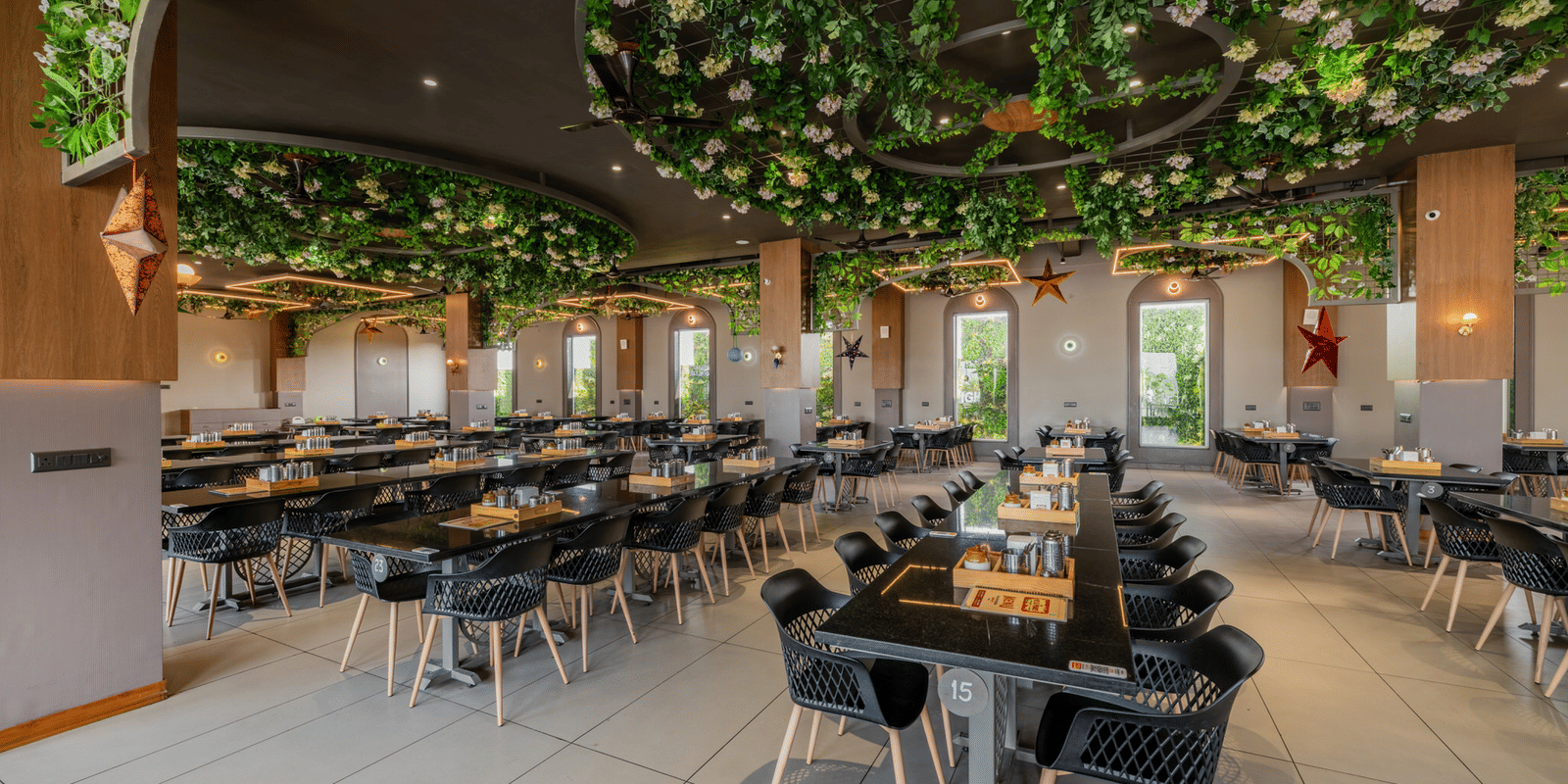 Dining at One of the Best Restaurants on Delhi-Jaipur Highway