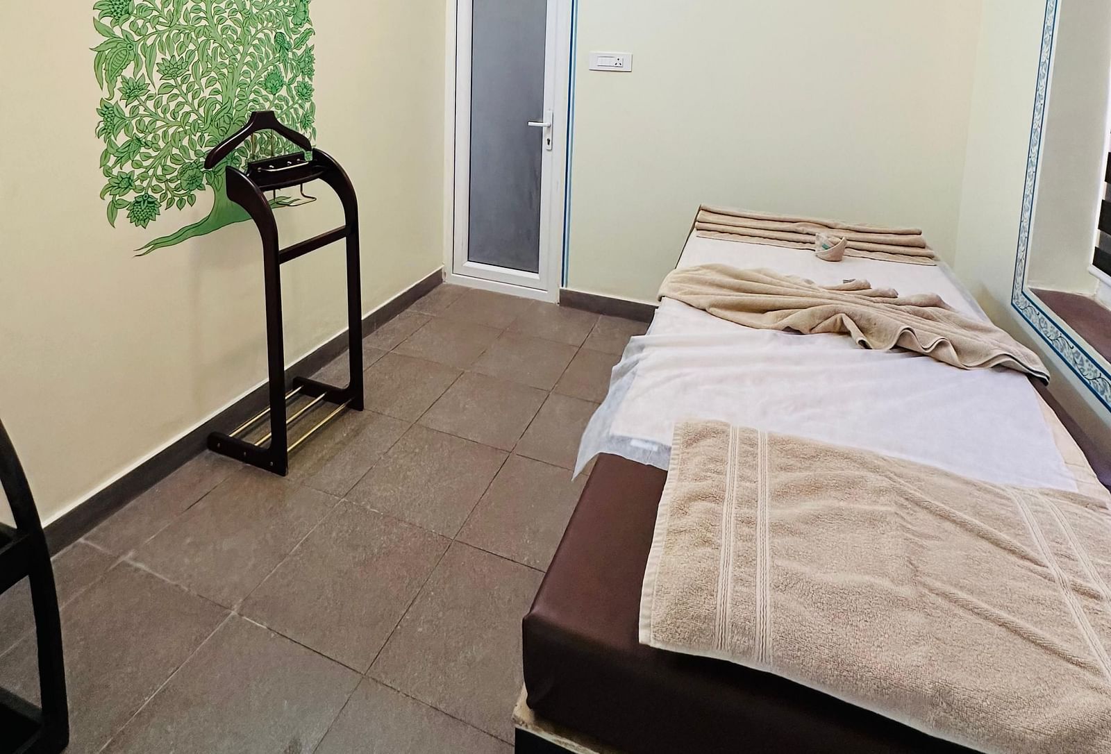 Spa Single Room