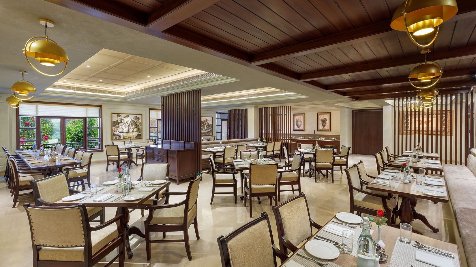 Dining 2
