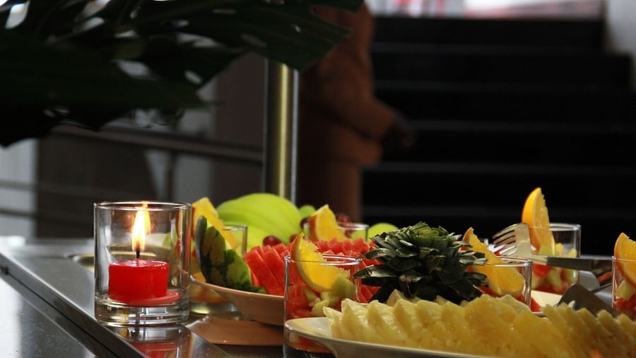Sinendet Restaurant Desserts Corner