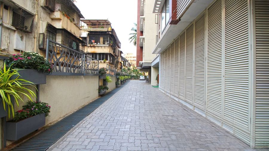 11 Ground floor Khar west, Serviced Apartments in Khar, Rooms in Khar, Hotels in Khar 
