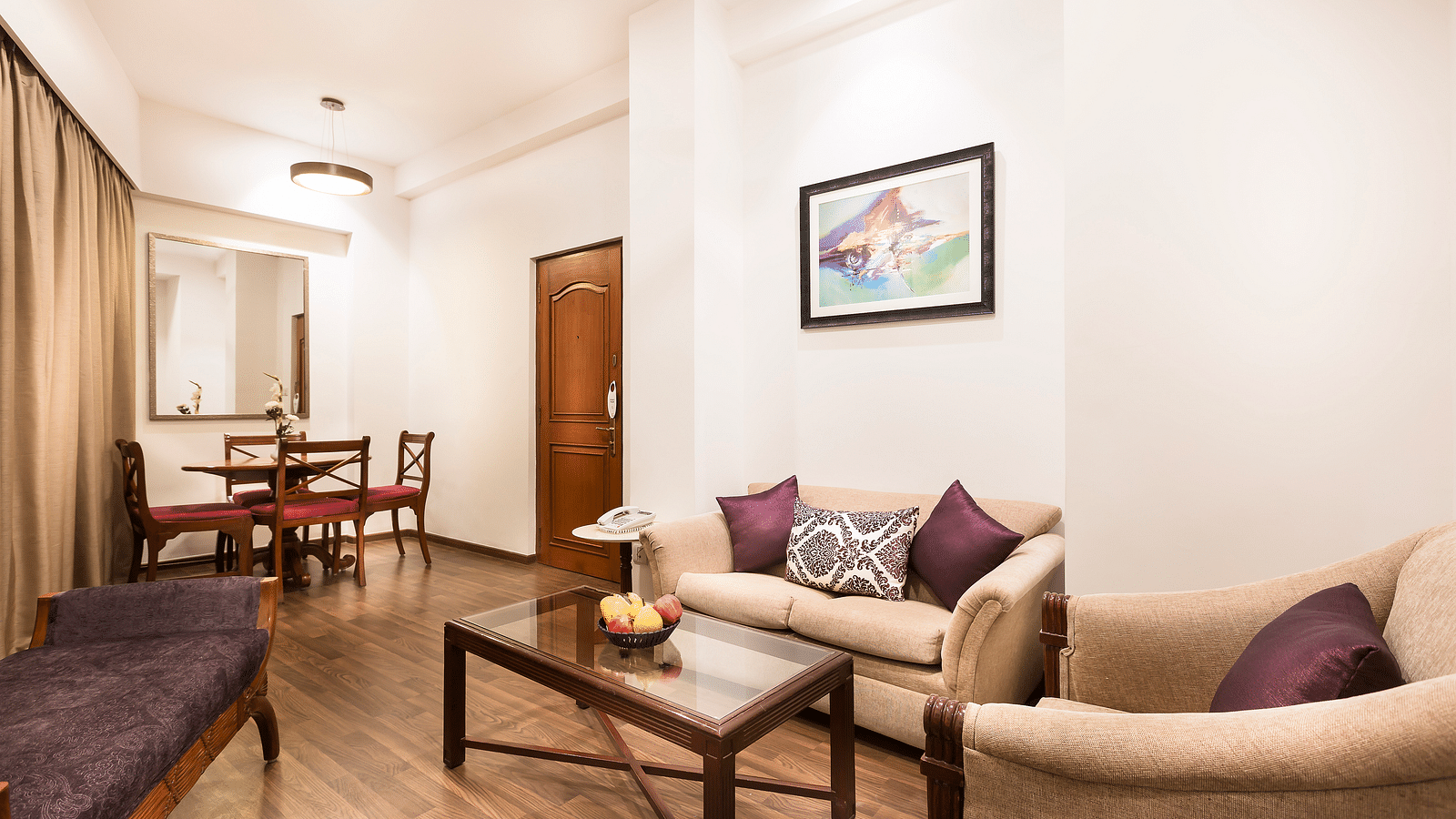 A view of a living room at Regency Kanchipuram By GRT Hotels.