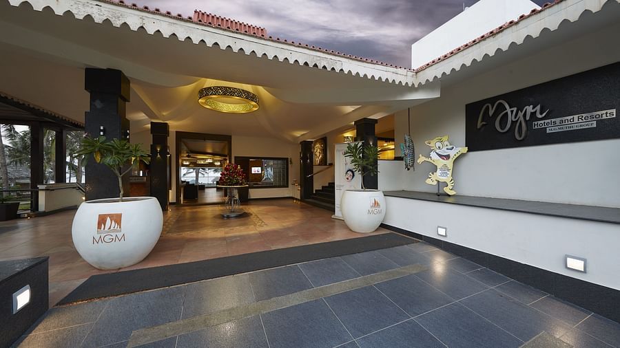 The facade and the entrance of MGM Beach Resorts - MGM Hotels and Resorts