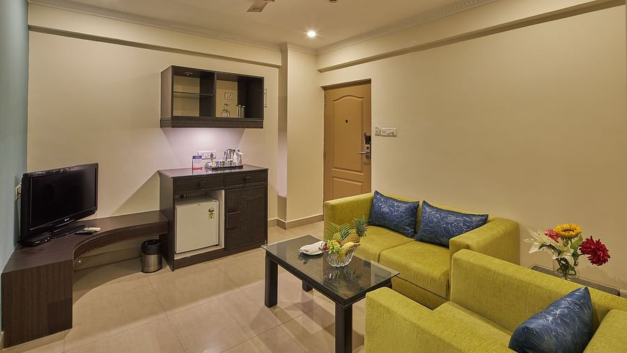Tulip Inn8811