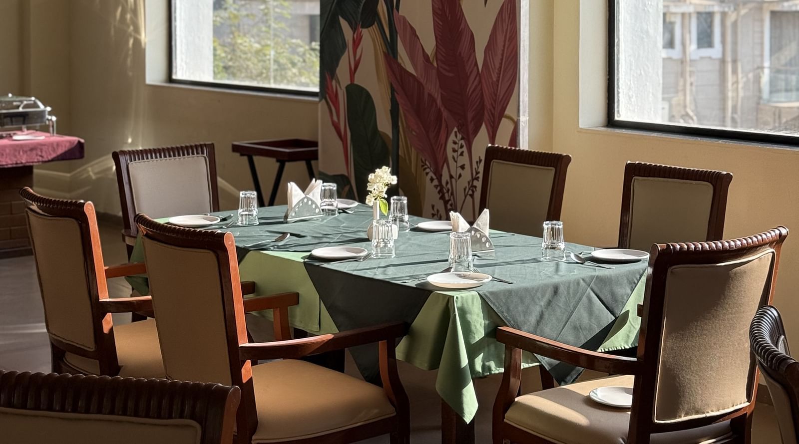 24 - Restaurant