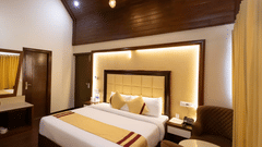 Superior Deluxe at The Highland Park Manali 7 ucnsas