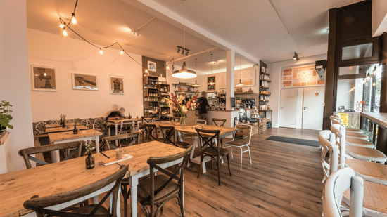 Cafés and Casual Eateries