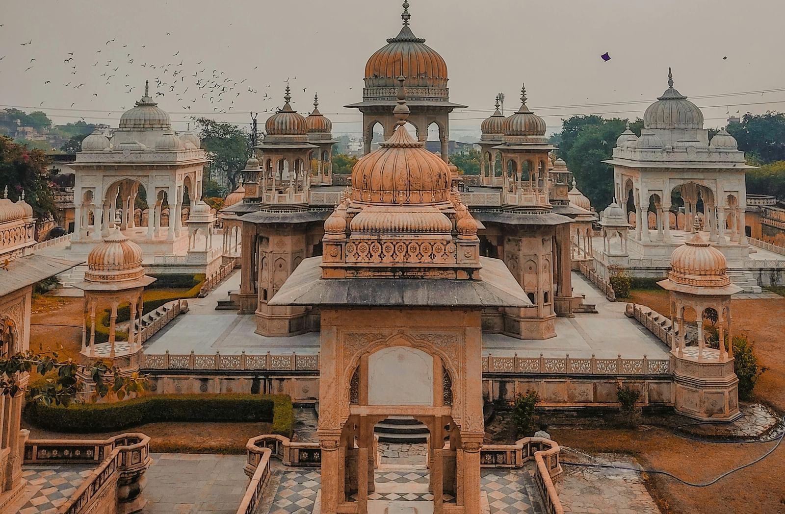 pexels-jaipur-marvel-420886350-15164371
