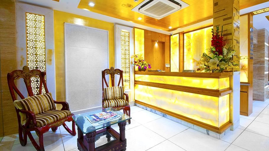 Hotel Swaran Palace, Karol Bagh, New Delhi New Delhi lobby old 2 Hotel Swaran Palace Karol Bagh New Delhi