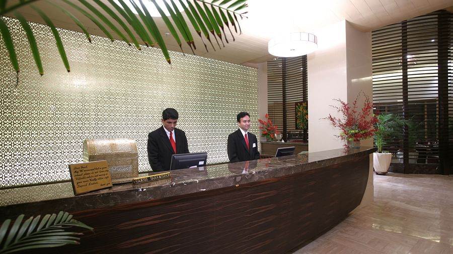 Reception at The Retreat Hotel and Convention Centre Madh Island Mumbai