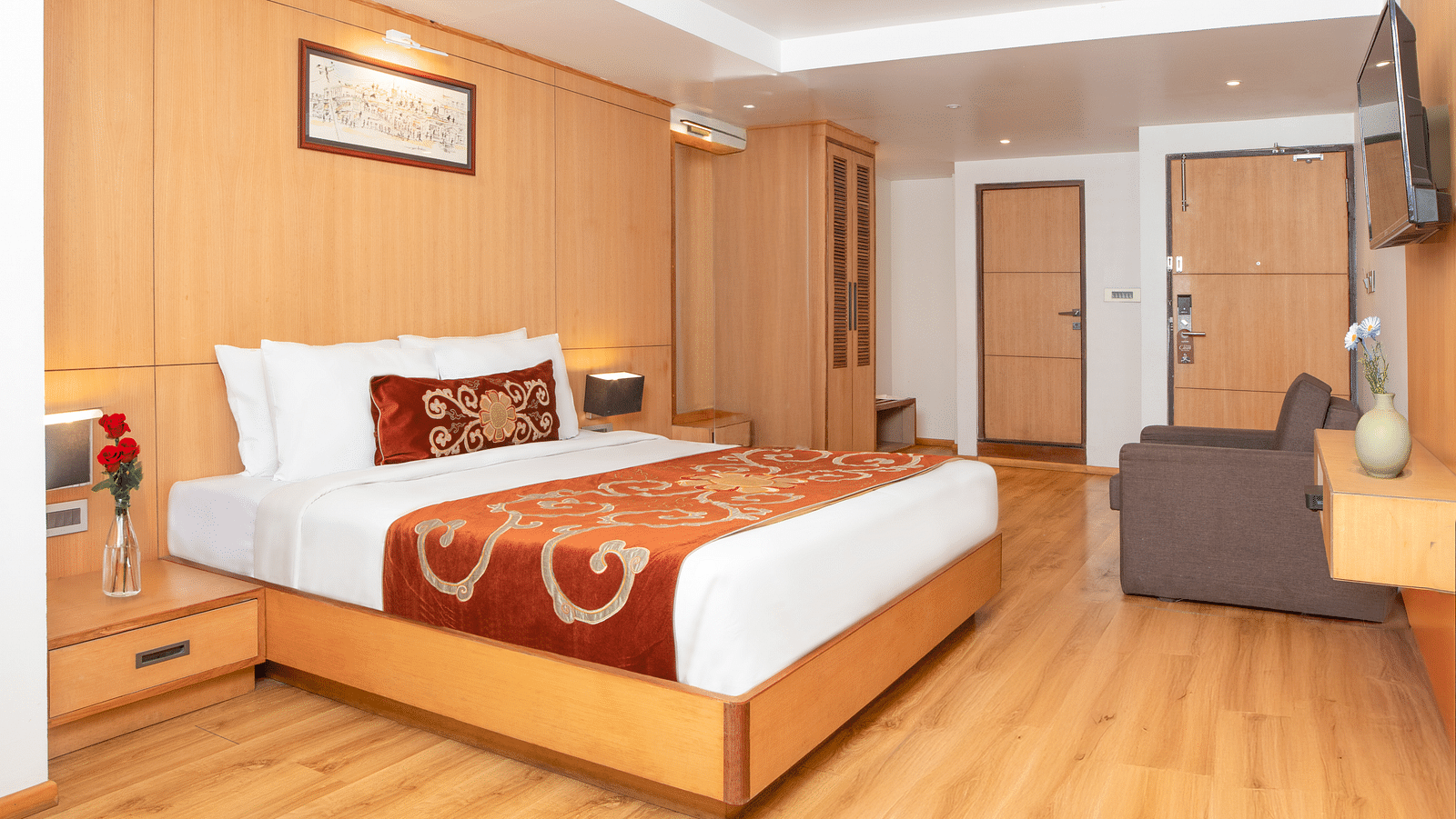 Deluxe Room with Lawn View