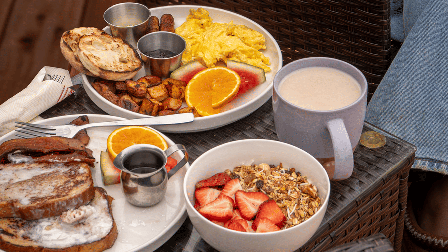 21-brewery-gulch-inn-breakfast-french-toast-eggs-granola-latte