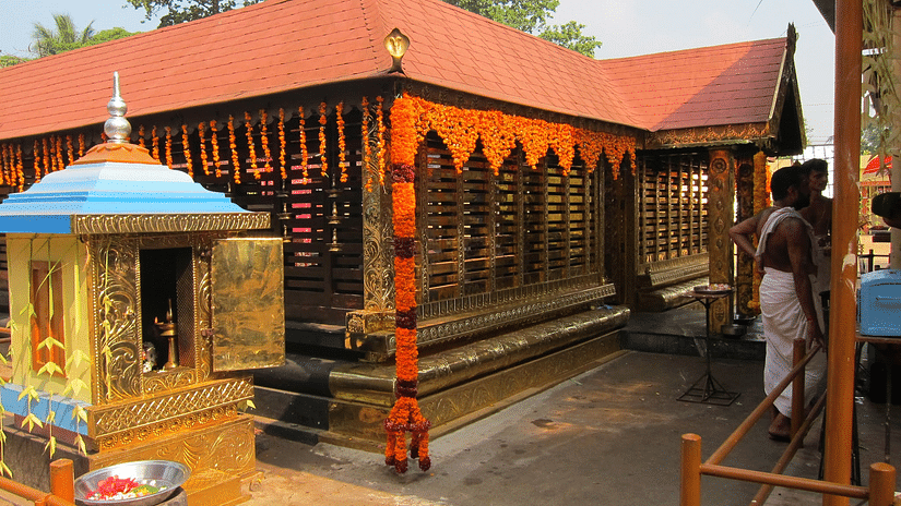 Hotel NM Royale County - Tripunithura, Kochi Kochi Kottankulangara Sri Bhagavathy Temple