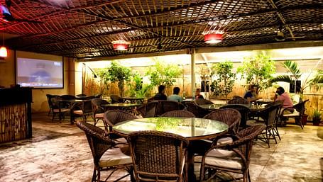 Shetty Gardenia Hotel, Bangalore Bangalore Rooftop Restauarnt Shetty Gardenia Hotel Bangalore