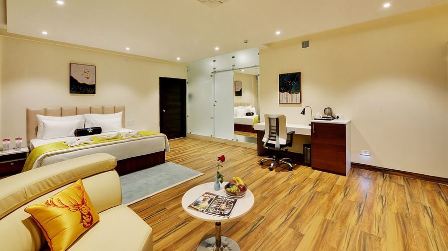 Mastiff Suite Master Bedroom