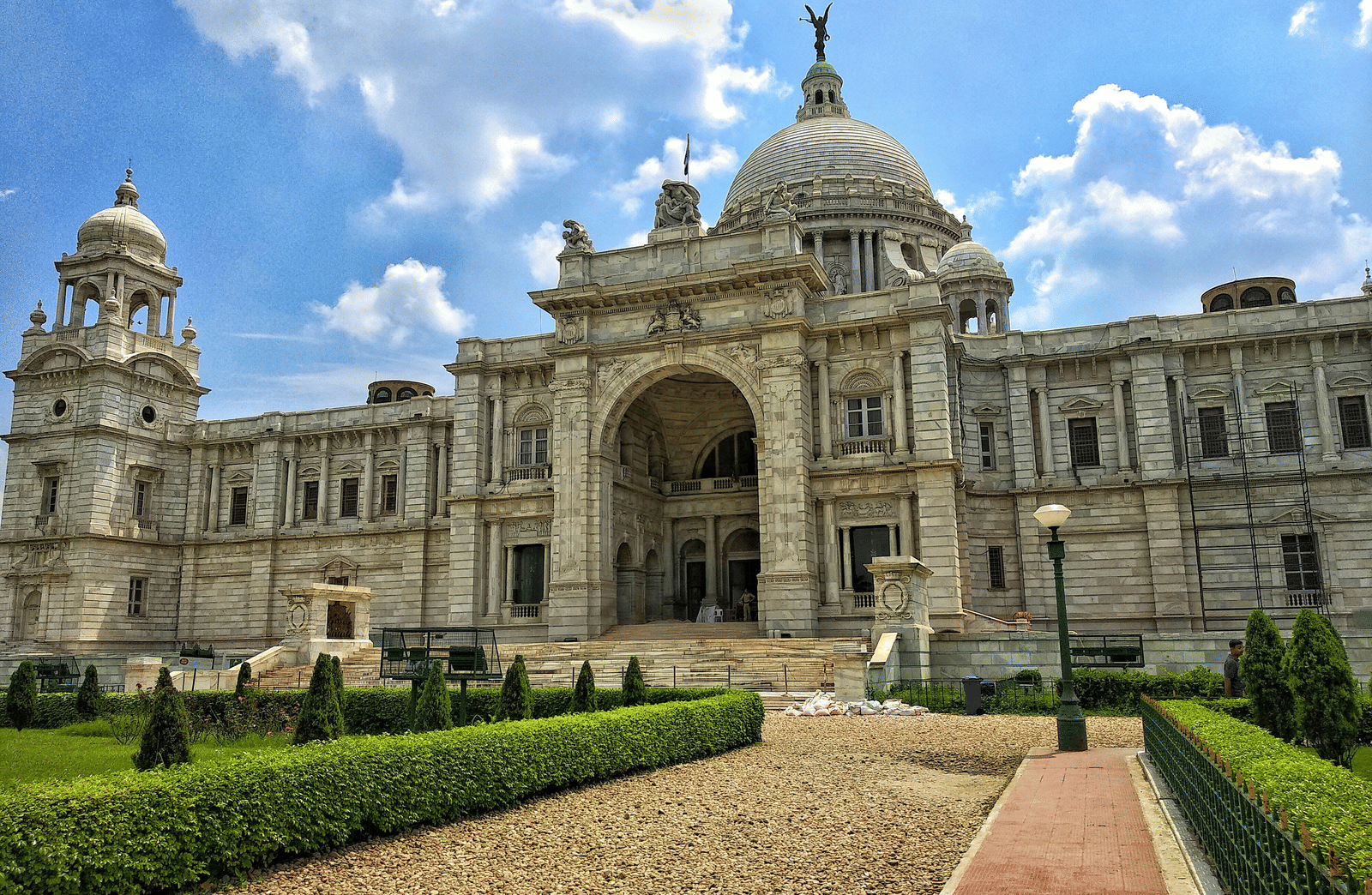 abhisek-paul-AGHxu6hiwwI-unsplash