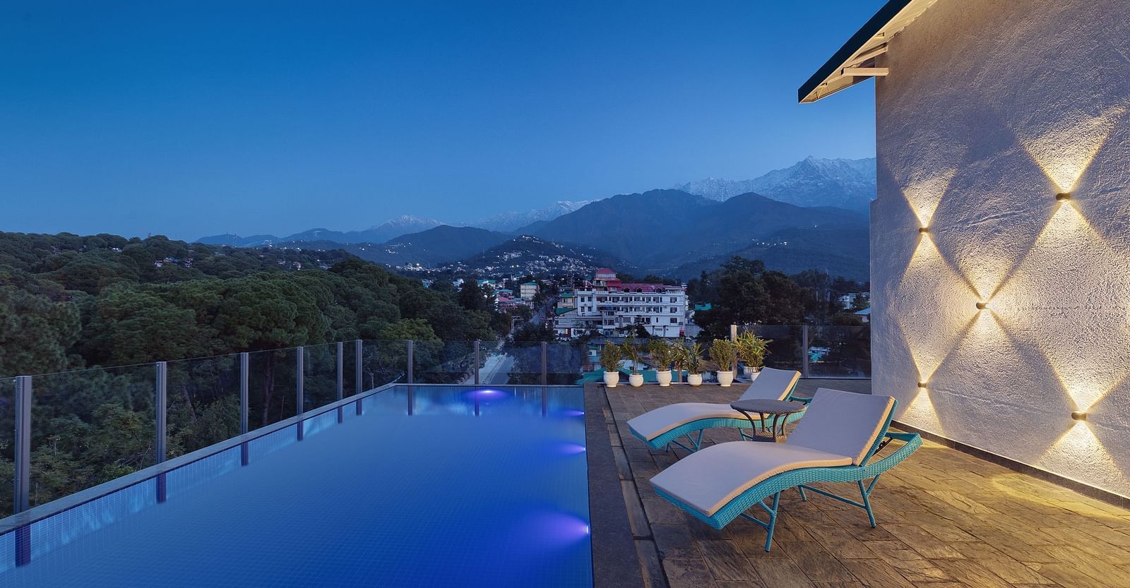 a10- Pool Side 1