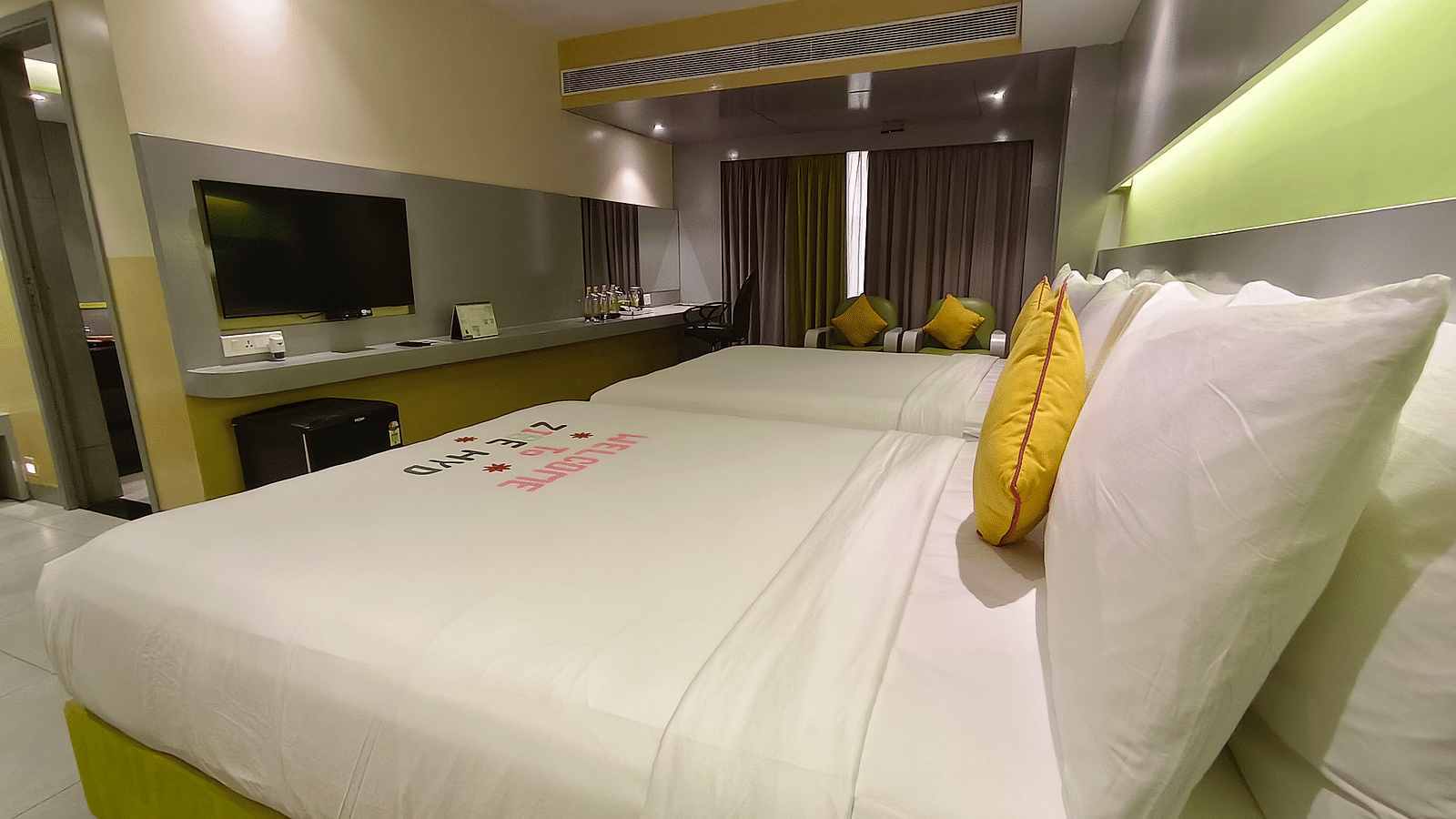 deluxe room 3