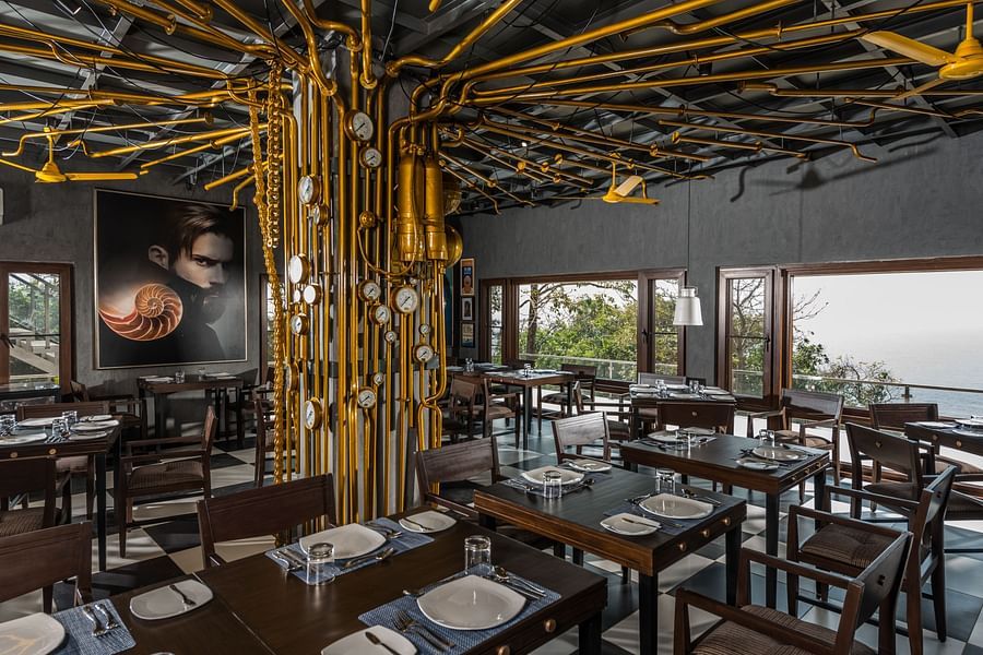 interior of the restaurant at cintacor island resort