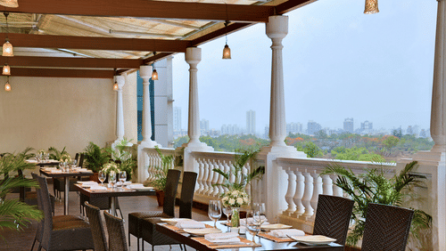 White Violet Restaurant at Majestic Court Sarovar Portico Navi Mumbai 10