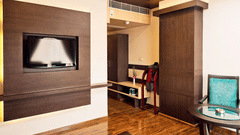 Deluxe Rooms_Hotel Southern Grand Vijayawada_Family Rooms In Vijayawada 4