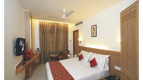 Deluxe Room Hotel Southern Regency Karol Bagh Delhi Hotel near Paharganj 2