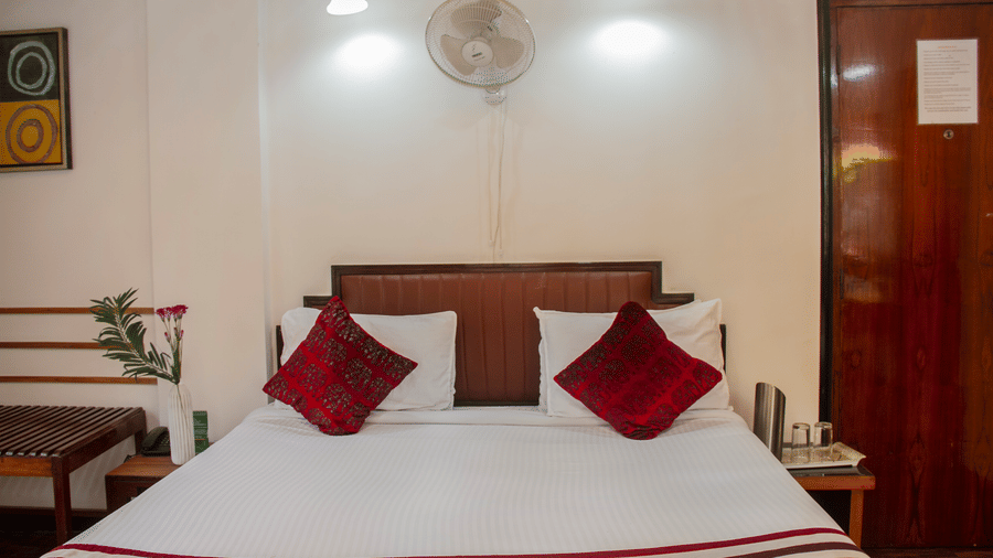 Hill Premium Room with Balcony 3