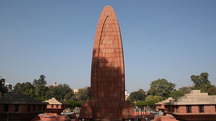 Jallianwala Bagh-Amritsar-India09