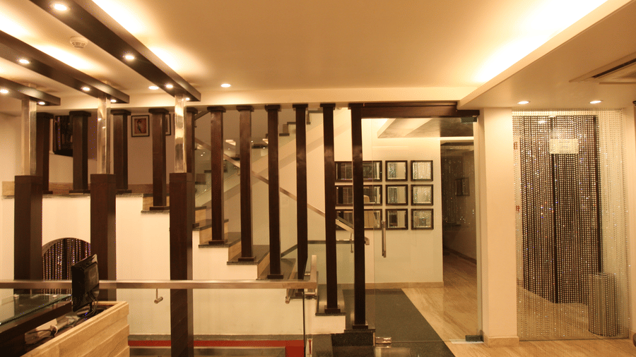 Emblem Hotel, New Friends Colony, New Delhi Delhi Staircase Emblem Hotel New Friends Colony New Delhi