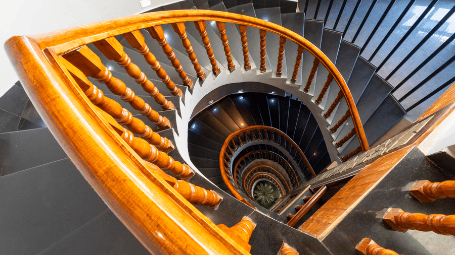 INTERIOR AND LOBBY (1)