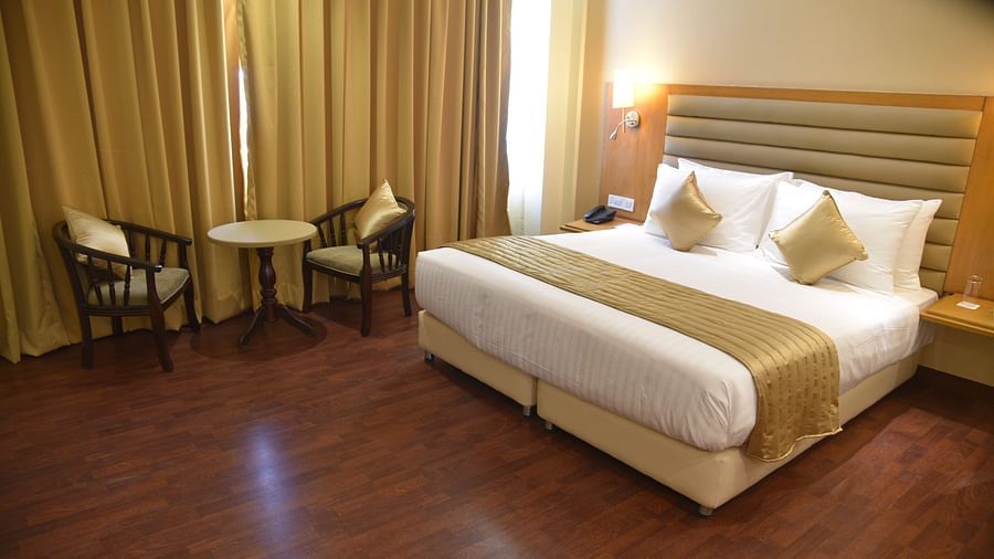 Suites in Delhi, OPULENT HOTEL BY FERNS N PETALS, Stay In Delhi