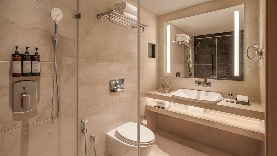 Club Premium Rooms with City View - Bathroom