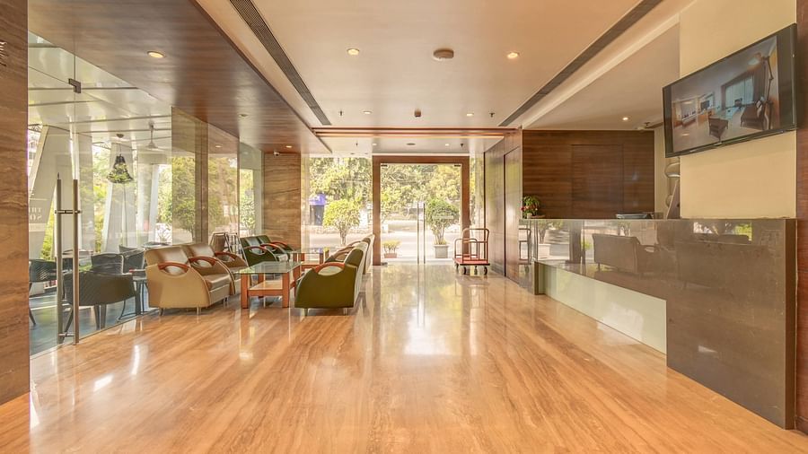 lobby area with comfortable seating at The SSK Solitaire Hotel & Banquets, Mumbai Naka - Nashik