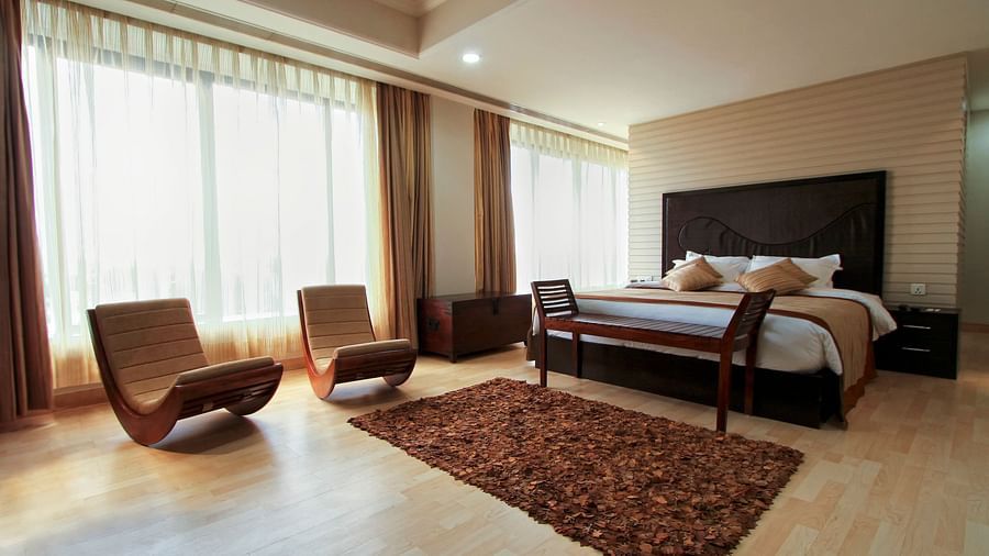 Piccadily Suite The Piccadily Lucknow