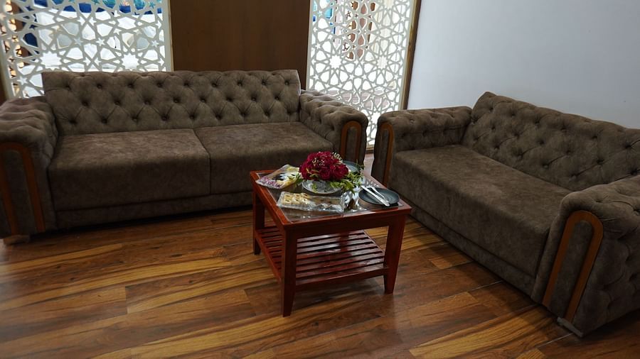 Suites with Bathtub9